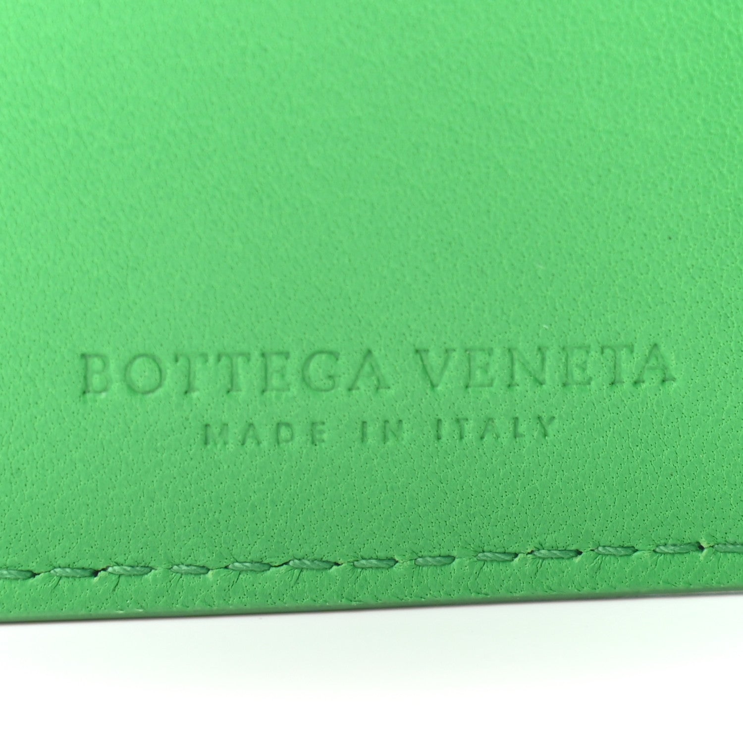 Bottega Veneta Calfskin Intrecciato Bi-Fold Wallet Parakeet 6 of 8