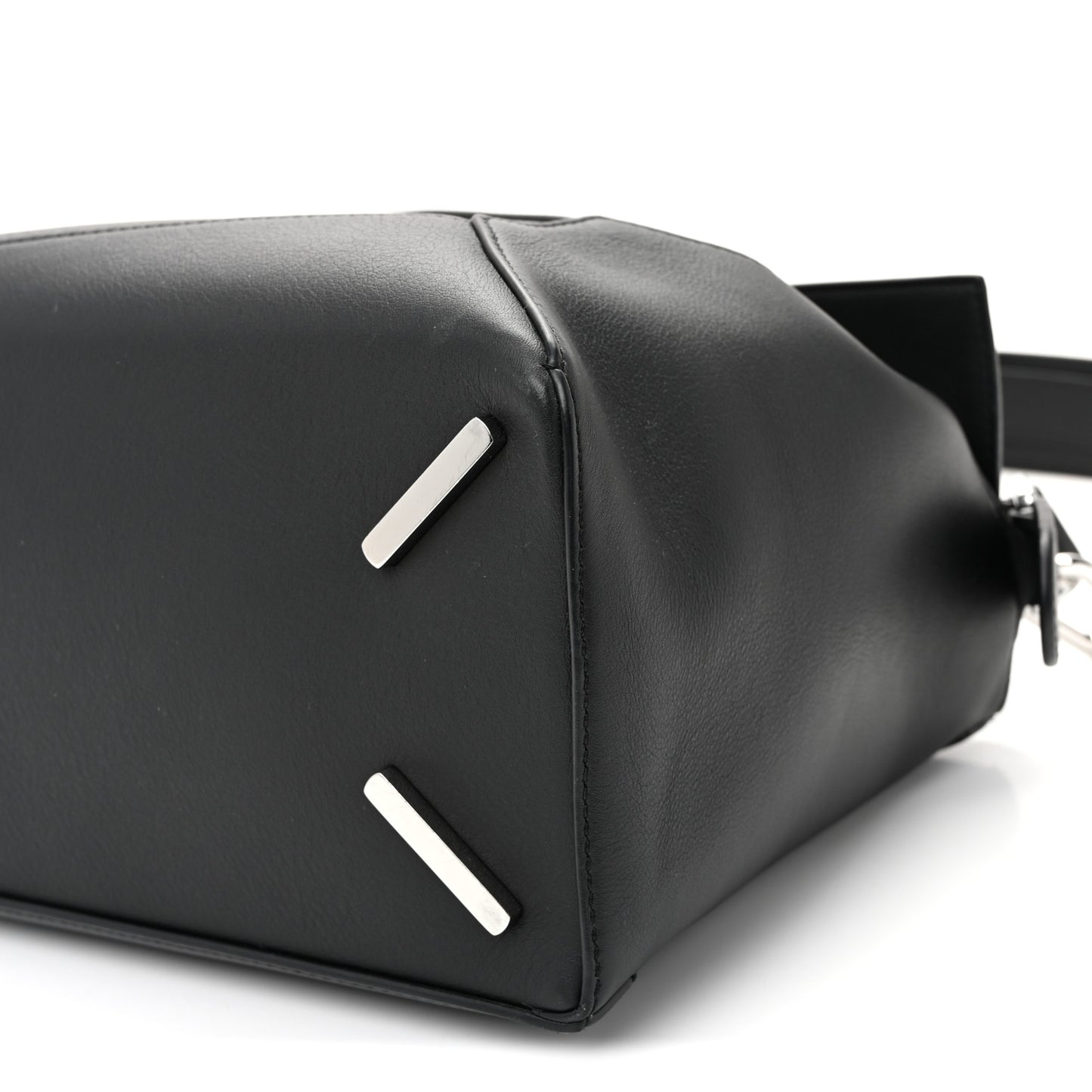 Calfskin Medium Puzzle Edge Bag Black