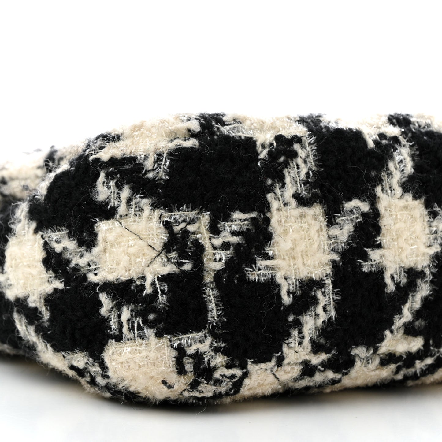 Tweed Quilted Medium Chanel 19 Flap Black Ecru White