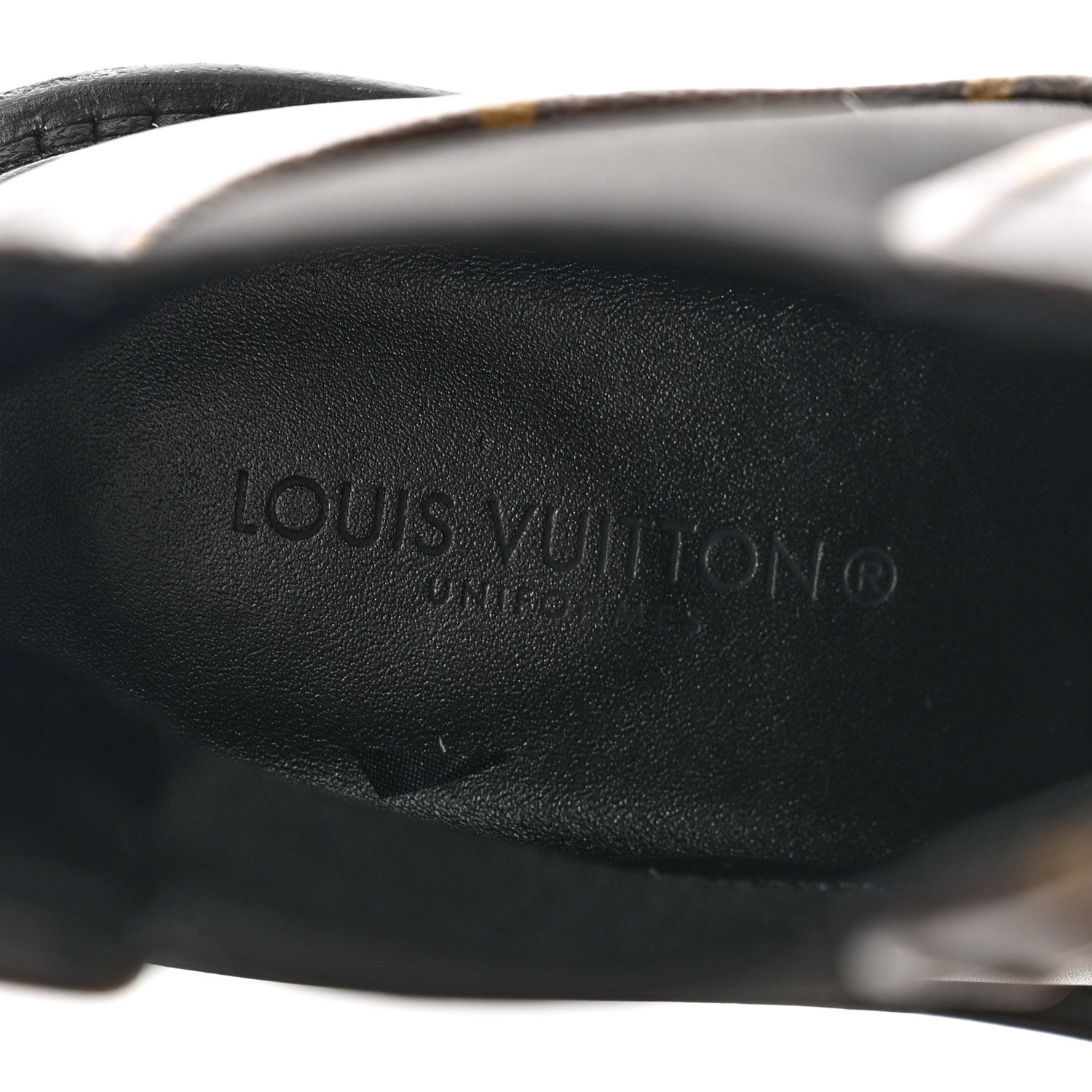 Louis Vuitton Calfskin Monogram Beaubourg Ankle Boots 39.5 Black 7 of 10