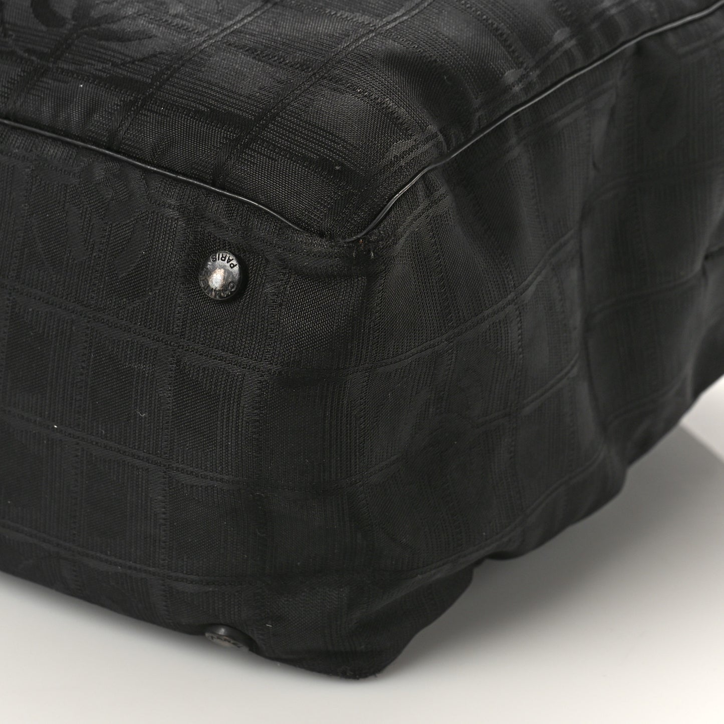 Nylon Medium Travel Tote Black