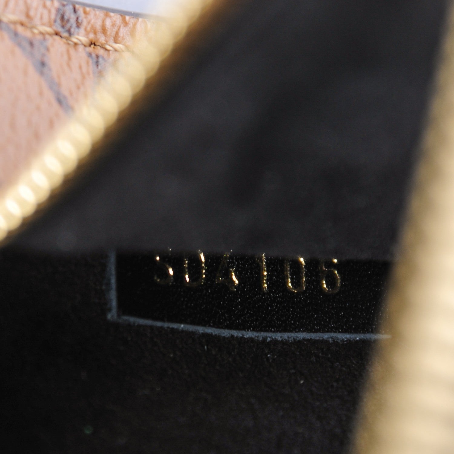 Louis Vuitton Reverse Monogram Pochette Metis 8 of 8
