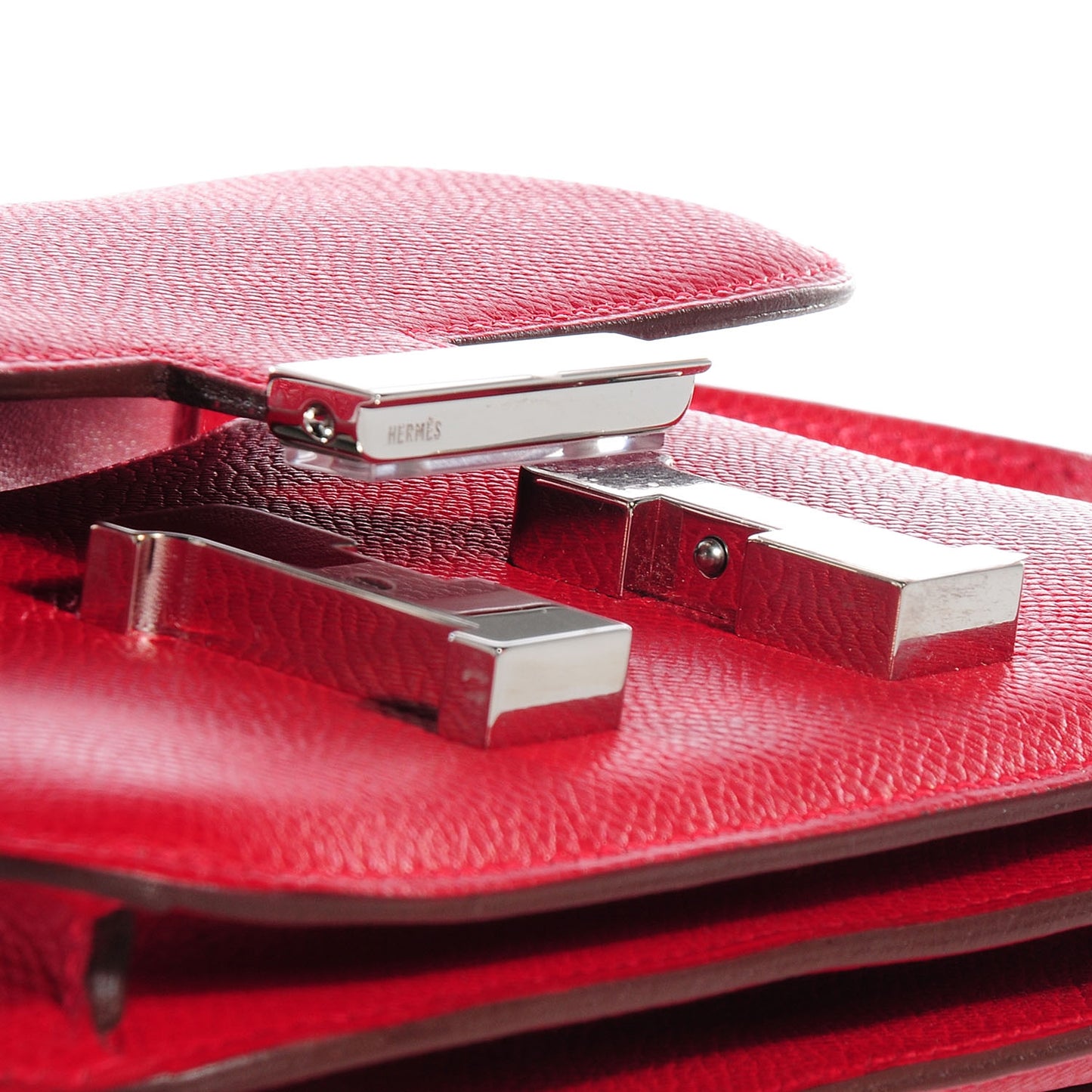 Epsom Constance 18 Rouge Casaque