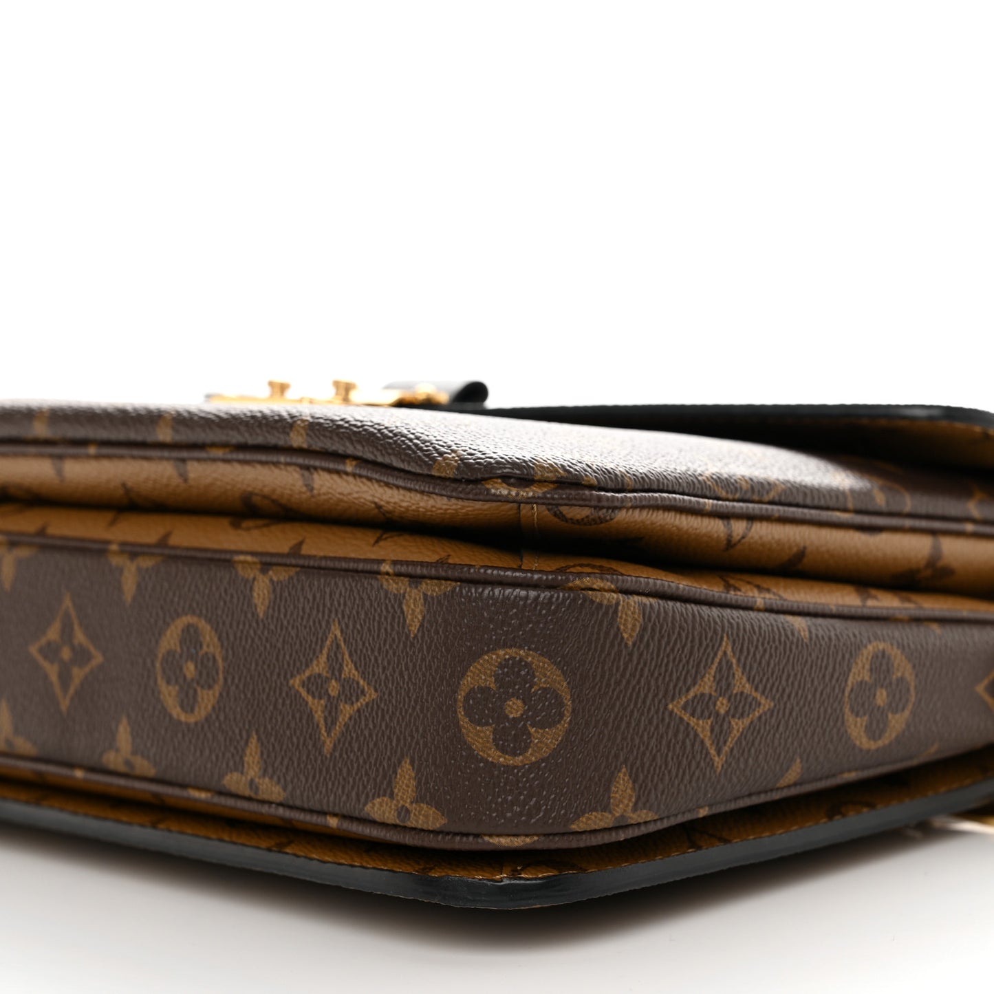 Reverse Monogram Pochette Metis