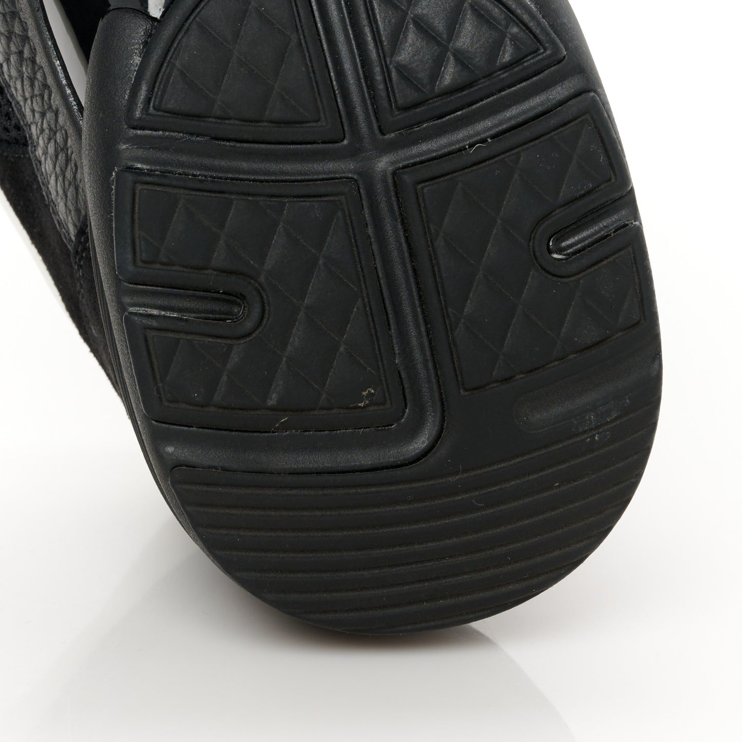 Mesh Suede Grained Calfskin Womens CC Sneakers 40 Black White