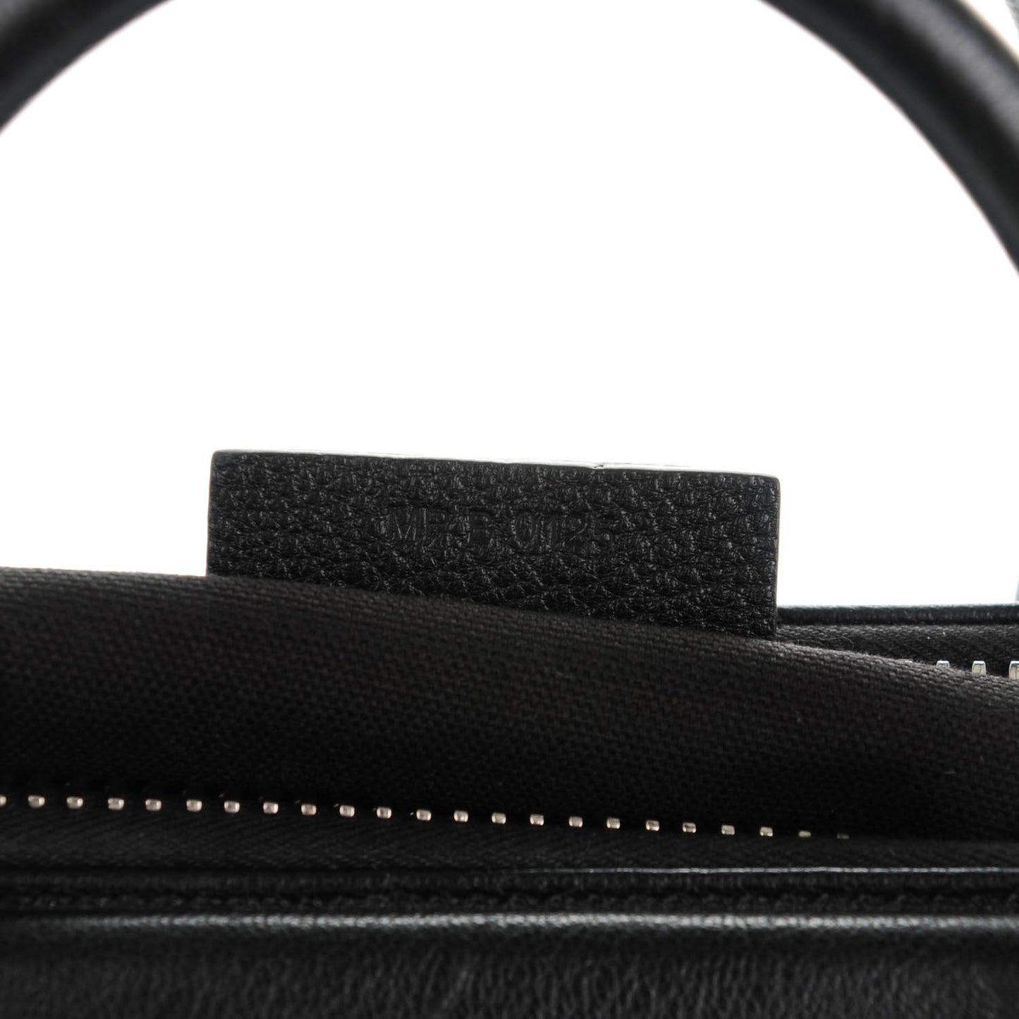 Sugar Goatskin Medium Antigona Black