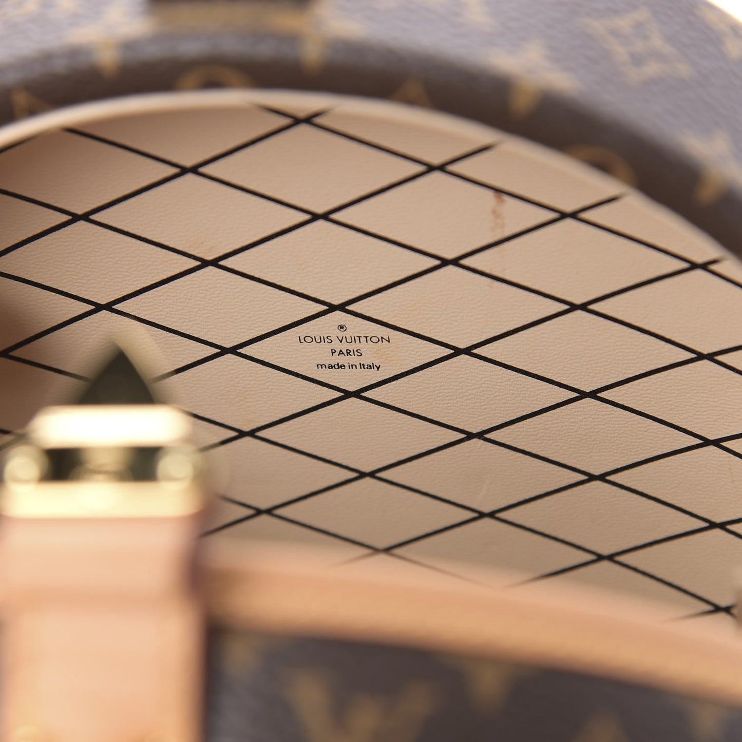 Monogram Petite Boite Chapeau