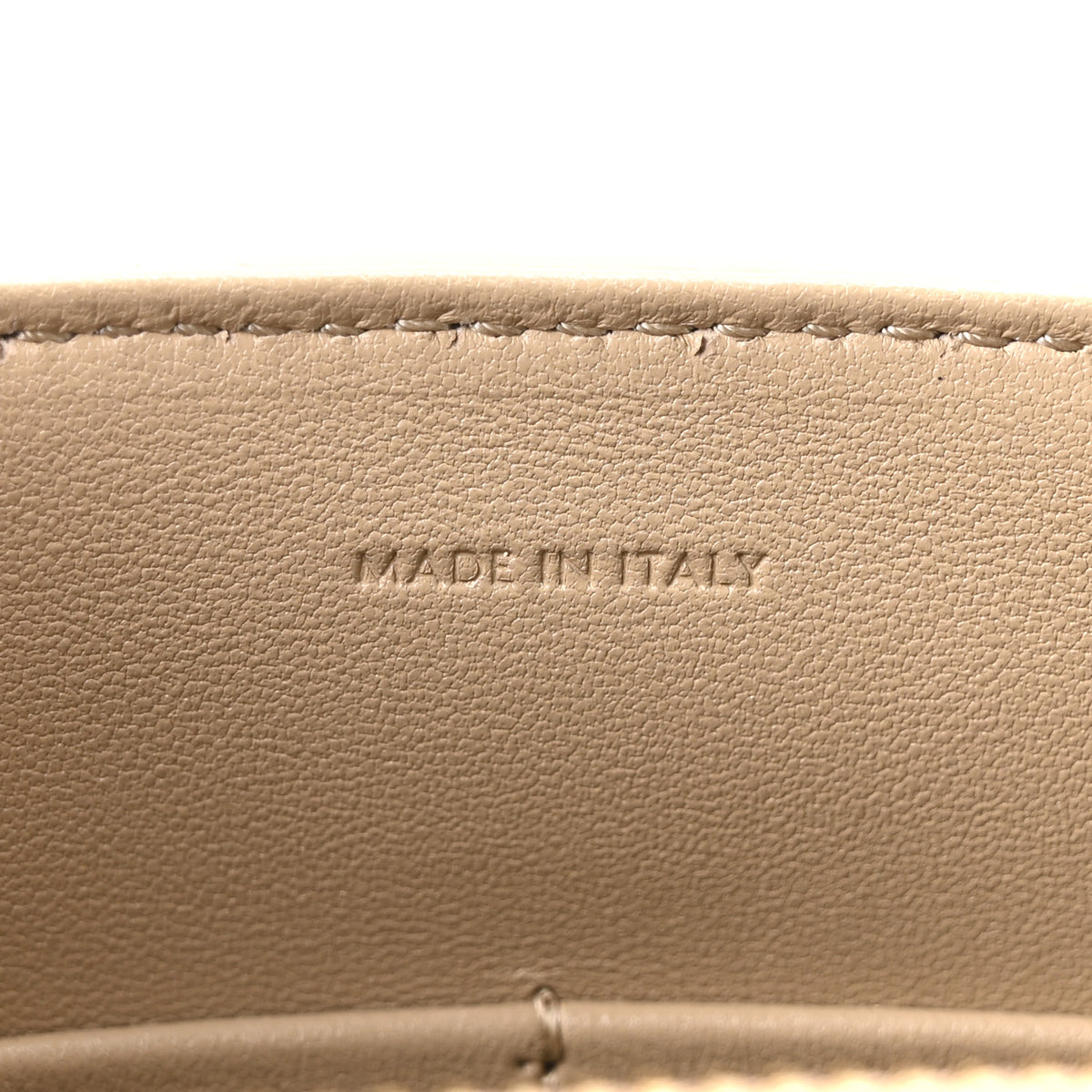 Supple Calfskin Medium Nino Safari