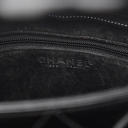 Chanel Patent Medallion Tote Black 6 of 11