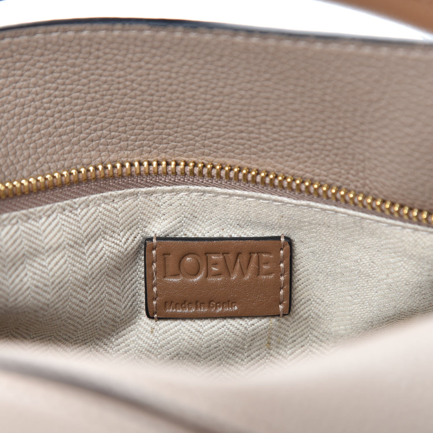 Loewe Calfskin Small Puzzle Bag Sand Mink 8 of 9