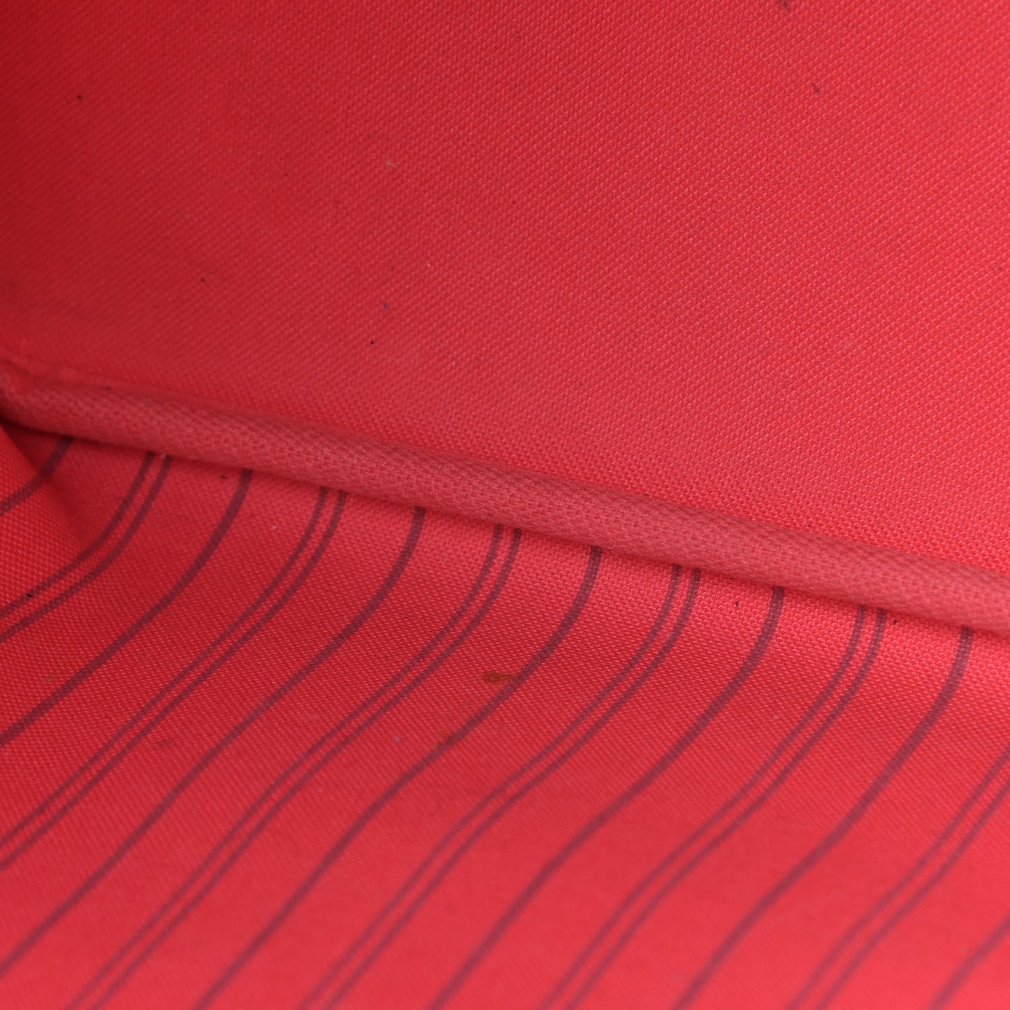 Monogram V Neverfull MM Grenade