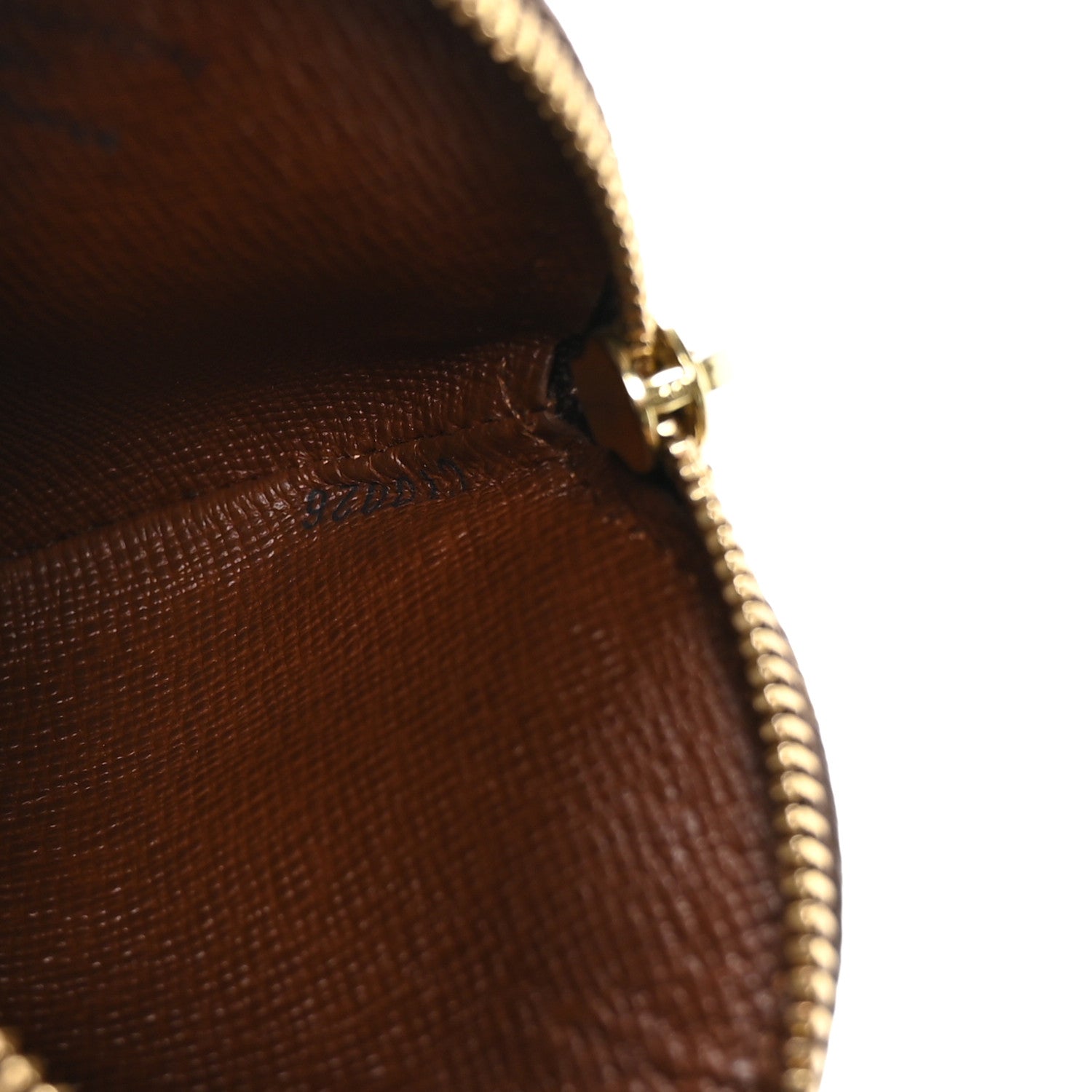 Louis Vuitton Monogram Round Coin Purse 1829866 – FASHIONPHILE Louis Vuitton Monogram Round Coin Purse 1829866 – FASHIONPHILE