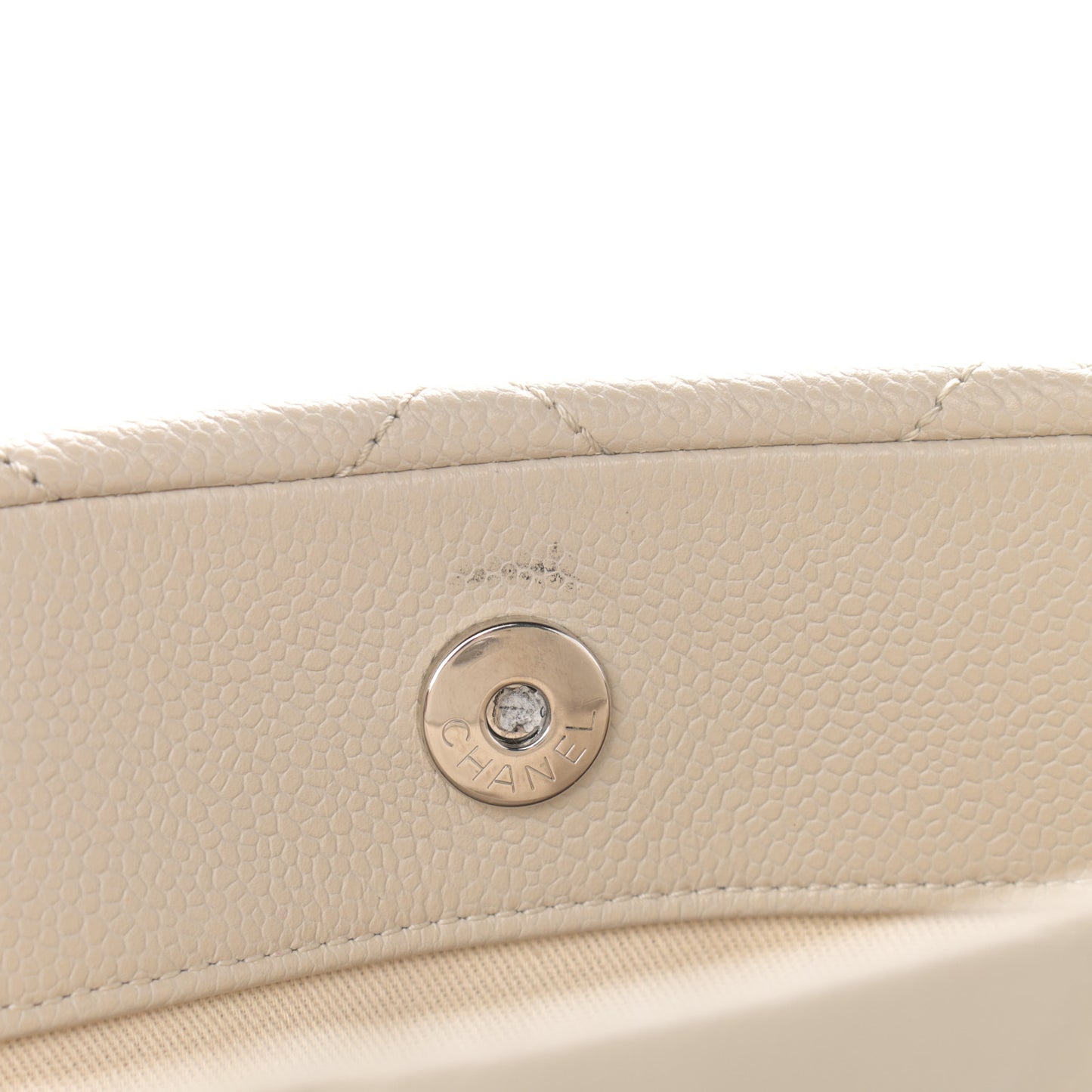 Caviar Quilted Timeless CC Soft Tote Off White