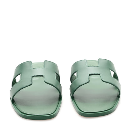 Hermes Calfskin Oran Sandals  38.5 Vert Electrique 3 of 10