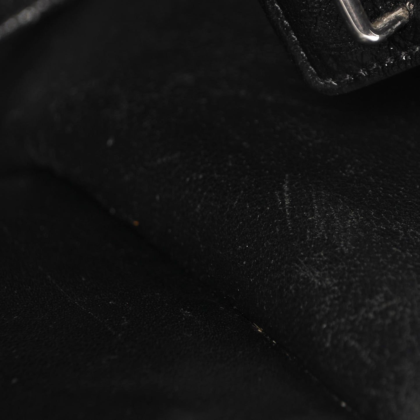Shiny Goatskin Medium Phantom Luggage Black