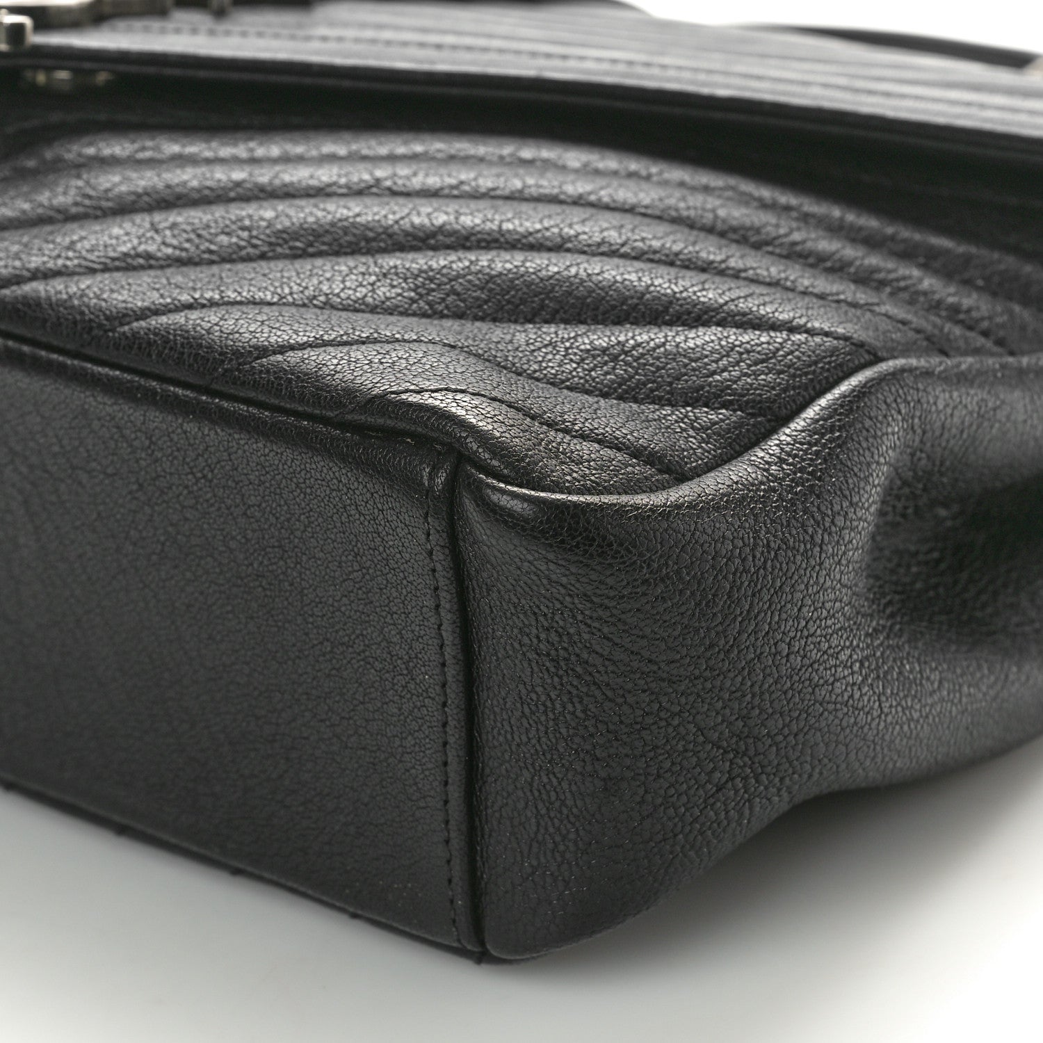 Saint Laurent Sheepskin Matelasse Chevron Monogram Large College Satchel Black Tulip 11 of 12