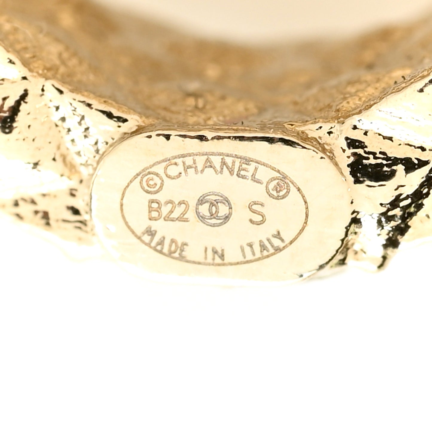 Crystal CC Round Earrings Gold