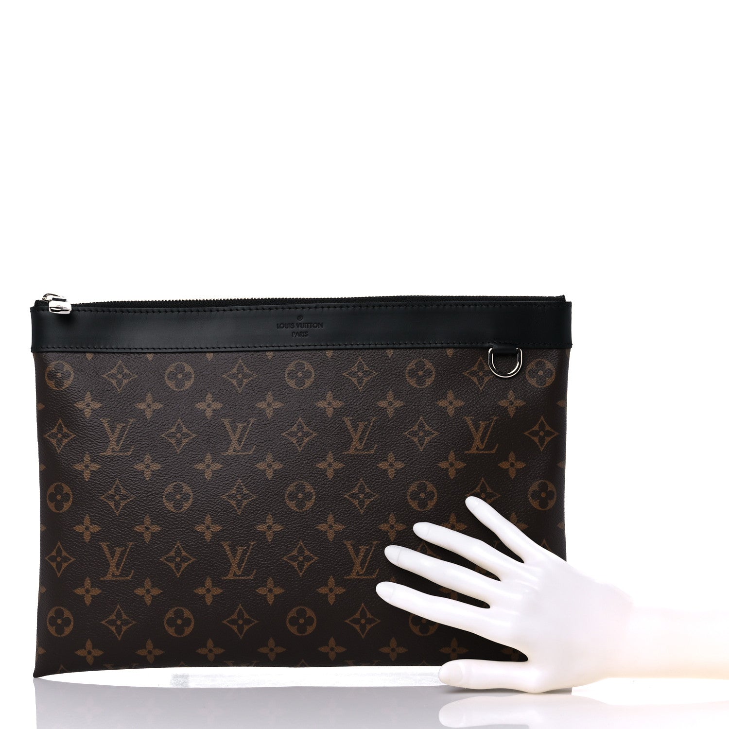 Louis Vuitton Monogram Discovery Pochette GM 2 of 9