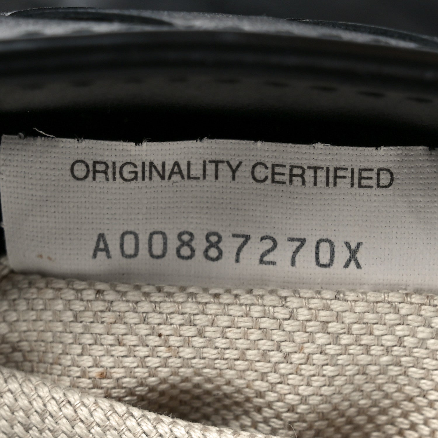 Bottega Veneta Calfskin Intrecciato Small Zipped Tote Black 7 of 11