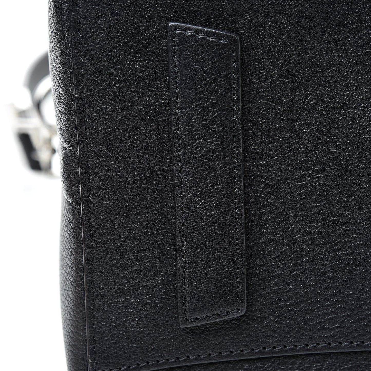Sugar Goatskin Medium Antigona Black