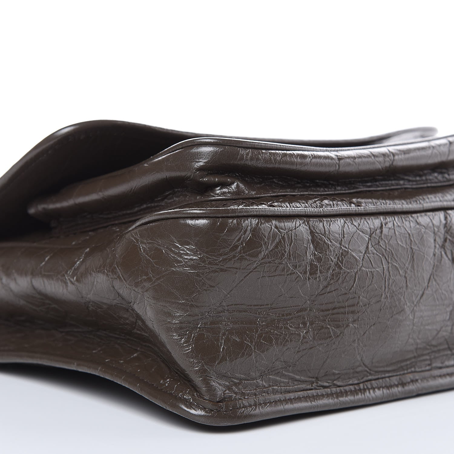 Saint Laurent Crinkled Calfskin Matelasse Monogram Medium Niki Chain Satchel Faggio 7 of 8