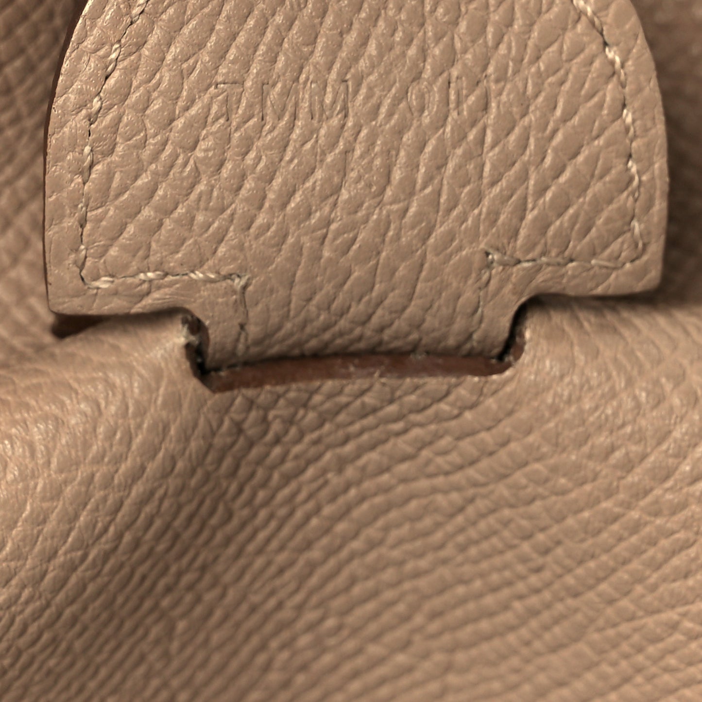 Epsom Evelyne III GM Argile