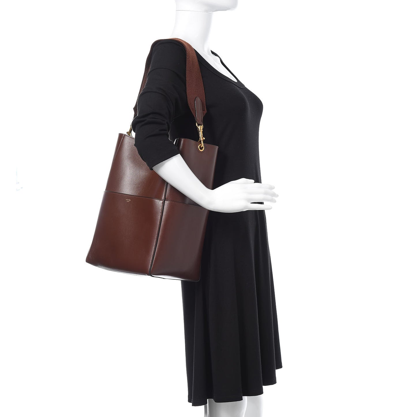 Supersoft Calfskin Sangle Bucket Bag Burgundy