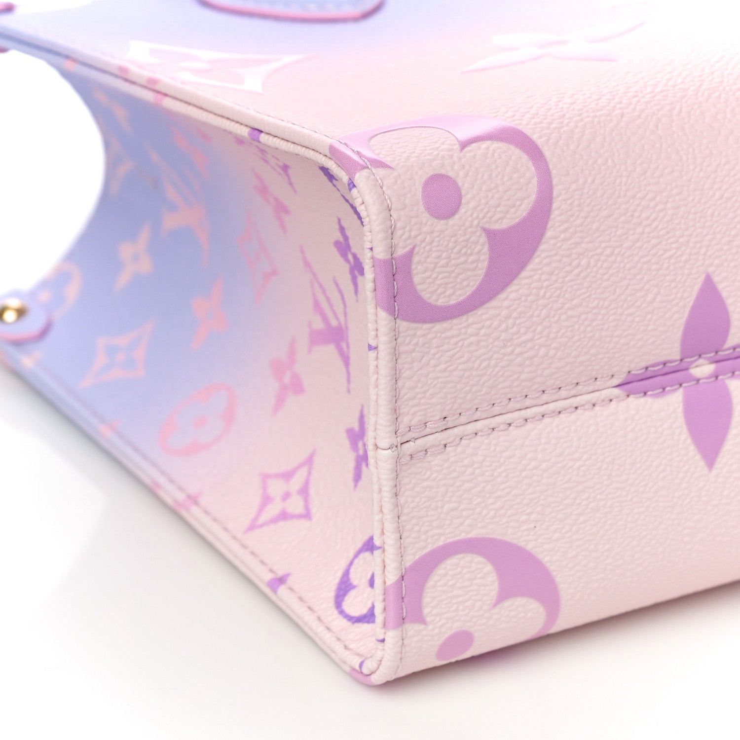 Louis Vuitton Monogram Giant Spring In The City Onthego PM Sunrise Pastel 13 of 14