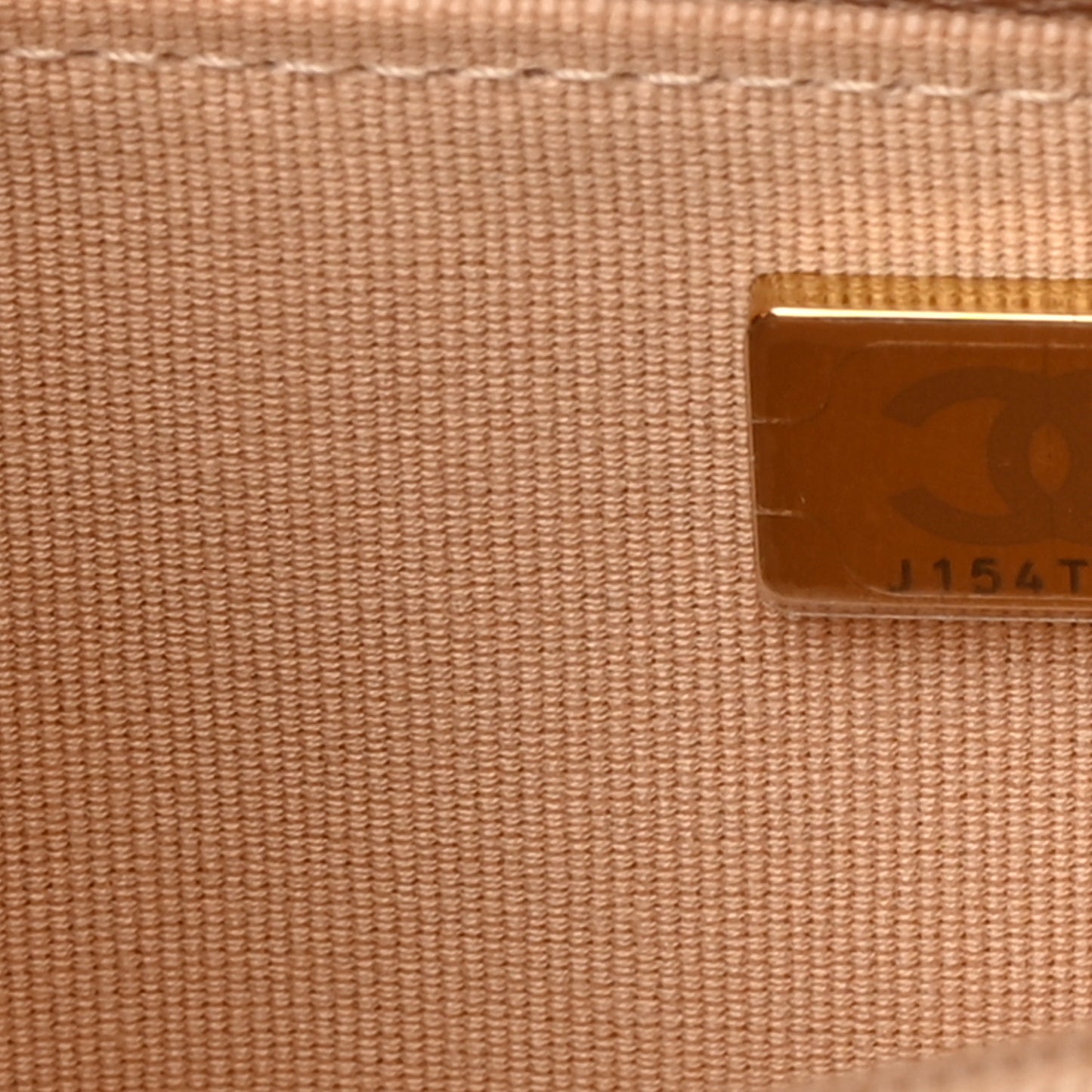 Caviar Quilted Wallet On Chain WOC Beige
