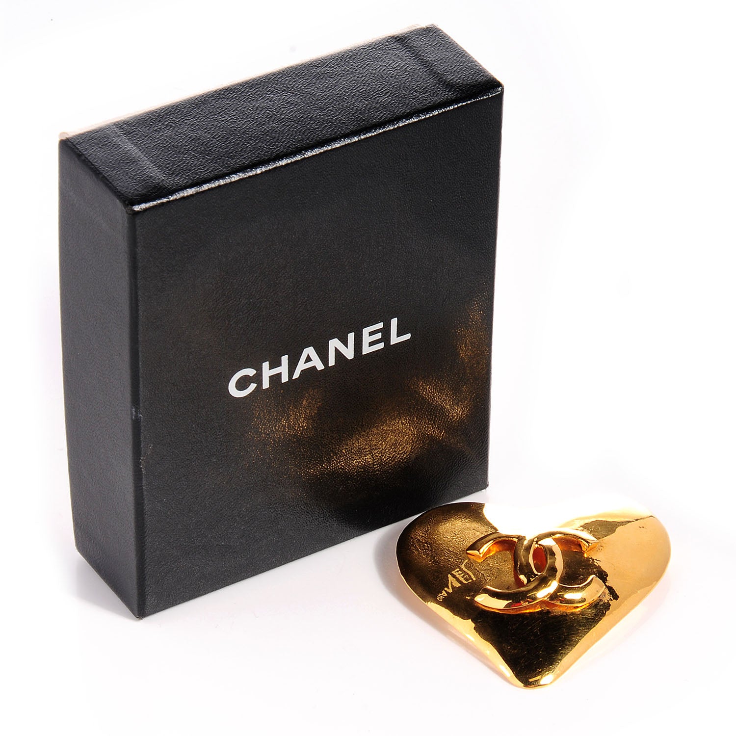 Chanel CC Heart Brooch Gold 5 of 5