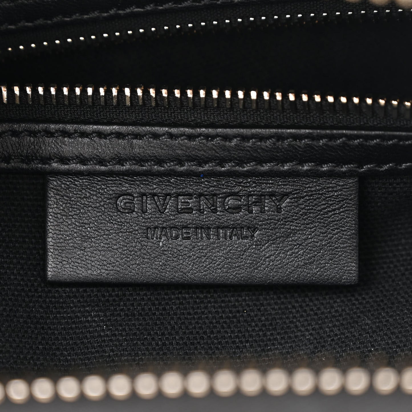 Calfskin Crocodile Embossed Small Antigona Black
