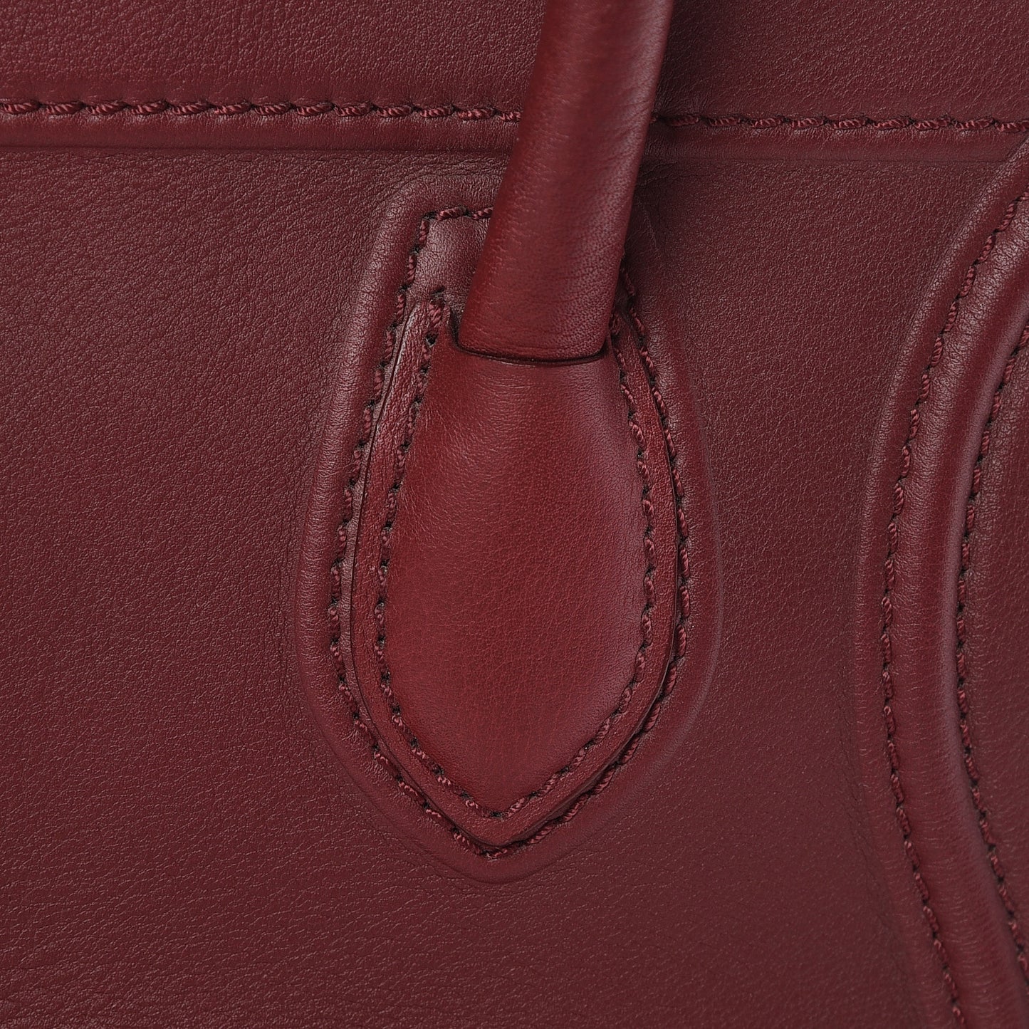 Supple Calfskin Medium Phantom Luggage Burgundy