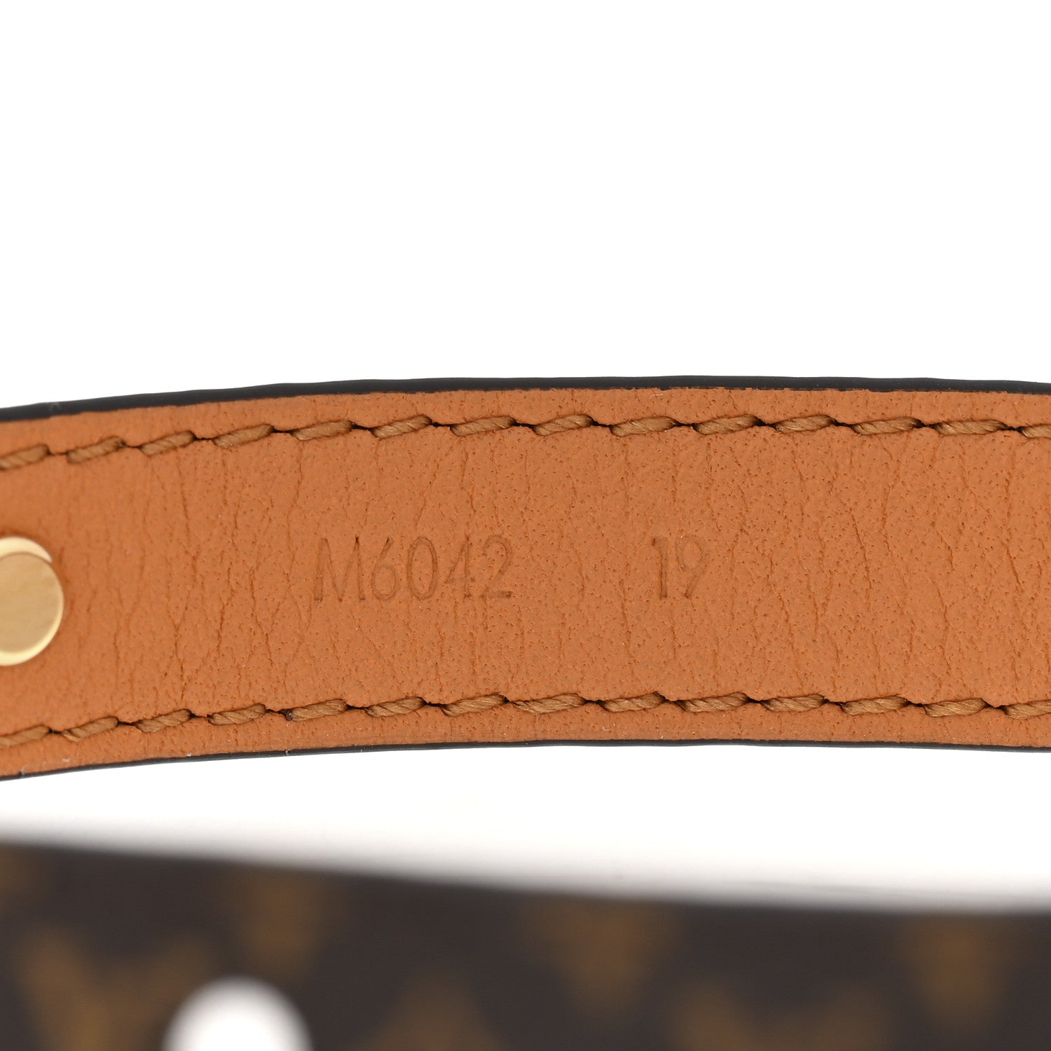 Louis Vuitton Monogram Essential V Bracelet 19 4 of 4