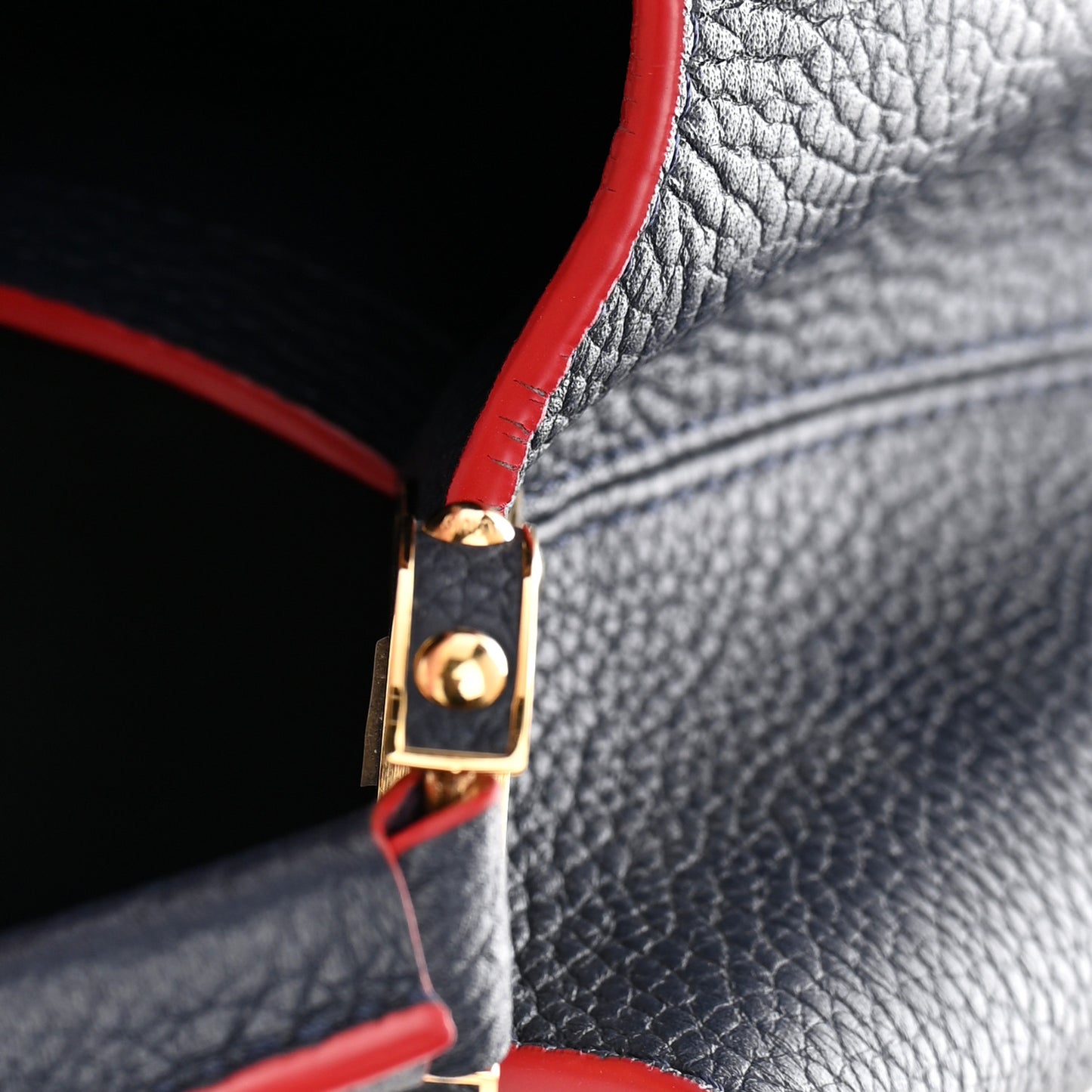 Taurillon Capucines PM Marine Rouge