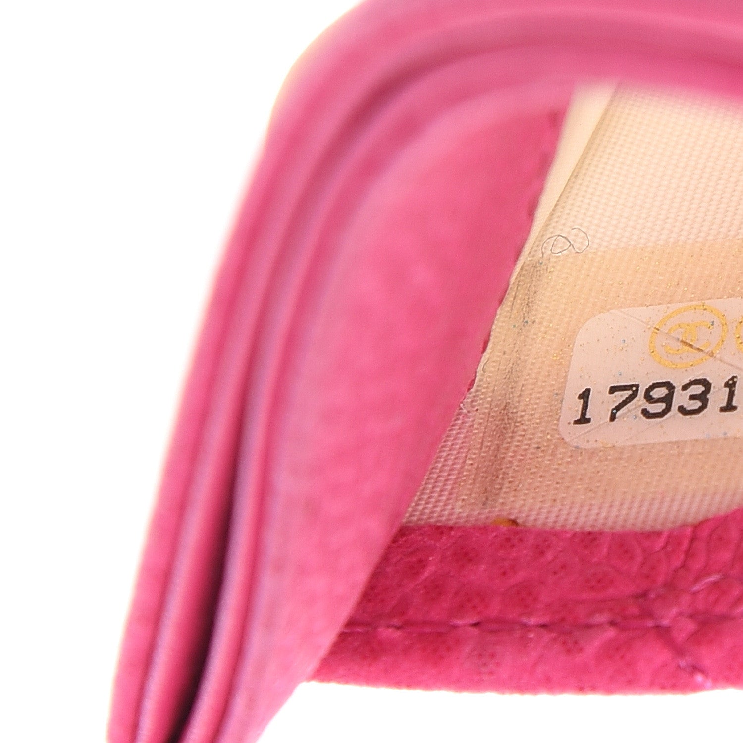 Chanel Iridescent Caviar Quilted Card Holder Pink 8 of 9