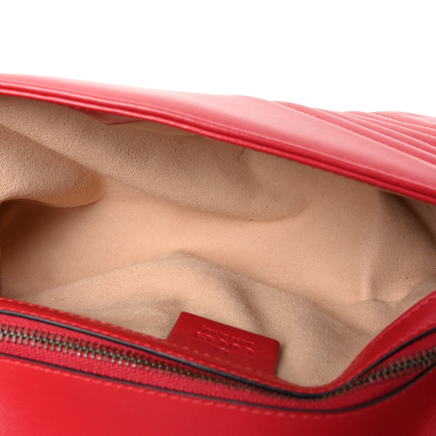 Calfskin Matelasse Small GG Marmont Shoulder Bag Hibiscus Red