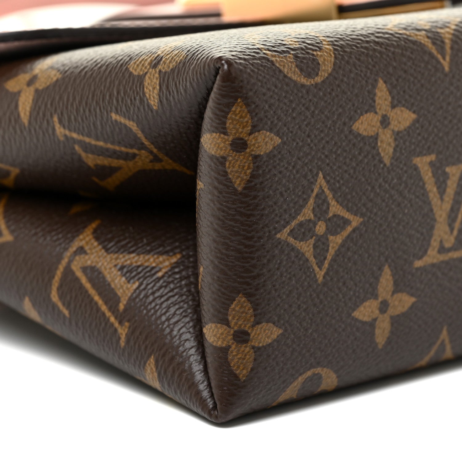 Louis Vuitton Monogram Locky BB Rose Poudre 8 of 10
