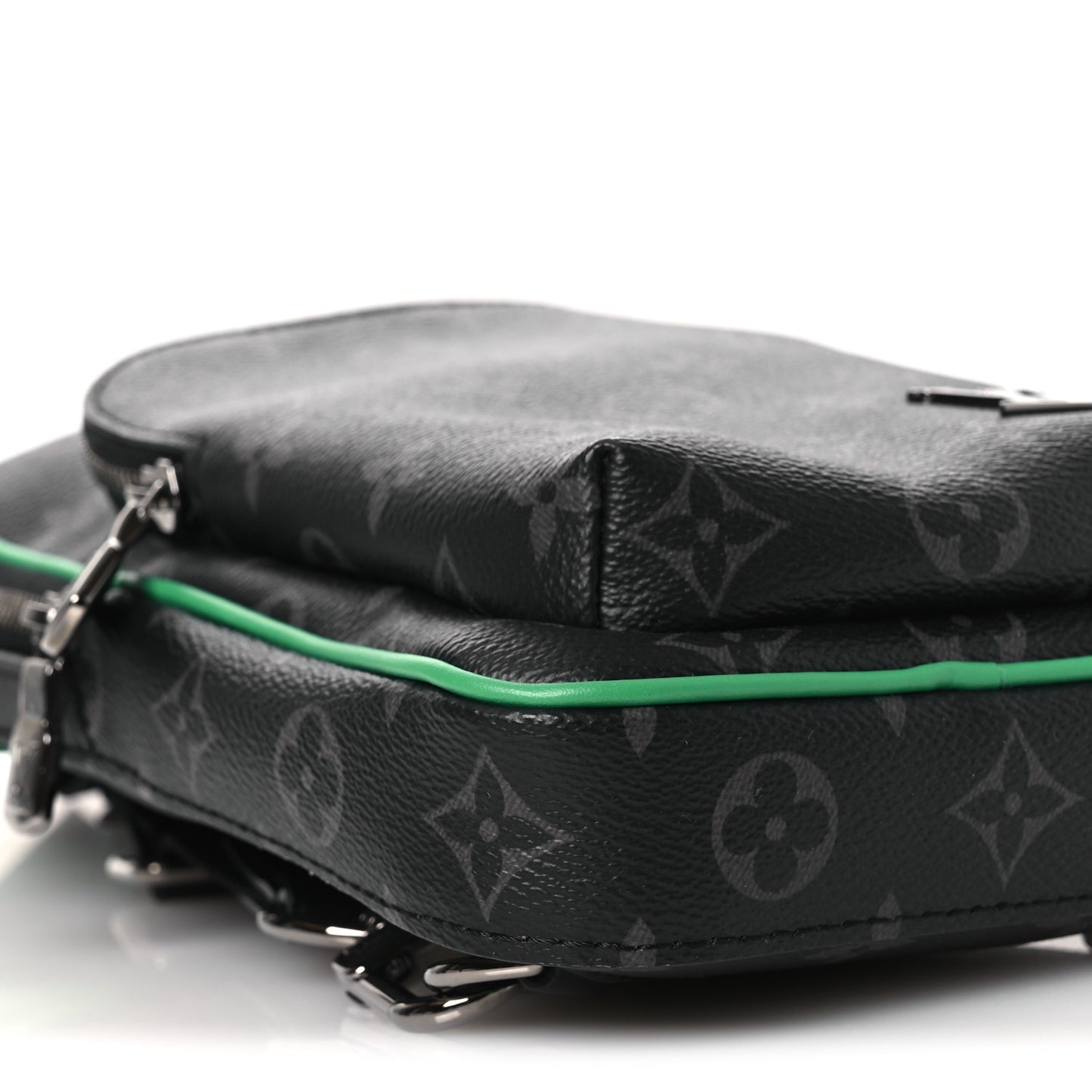 Monogram Eclipse Avenue Slingbag PM  Bamboo Green