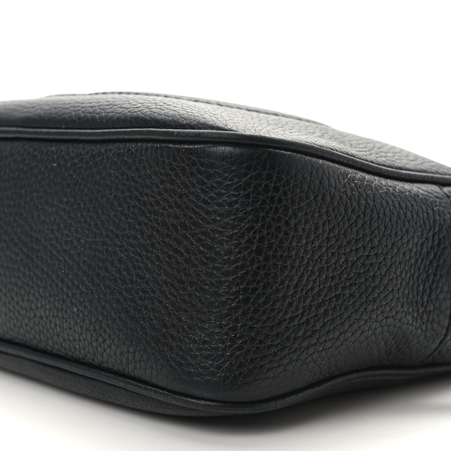 Gucci Pebbled Calfskin Small Soho Disco Bag Black 10 of 15