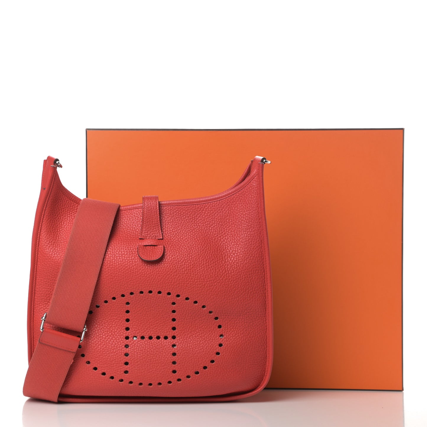 Taurillon Clemence Evelyne III GM Rouge Tomate