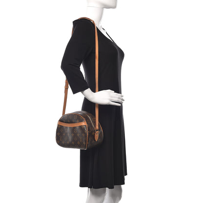 Louis Vuitton Monogram Blois 2 of 13