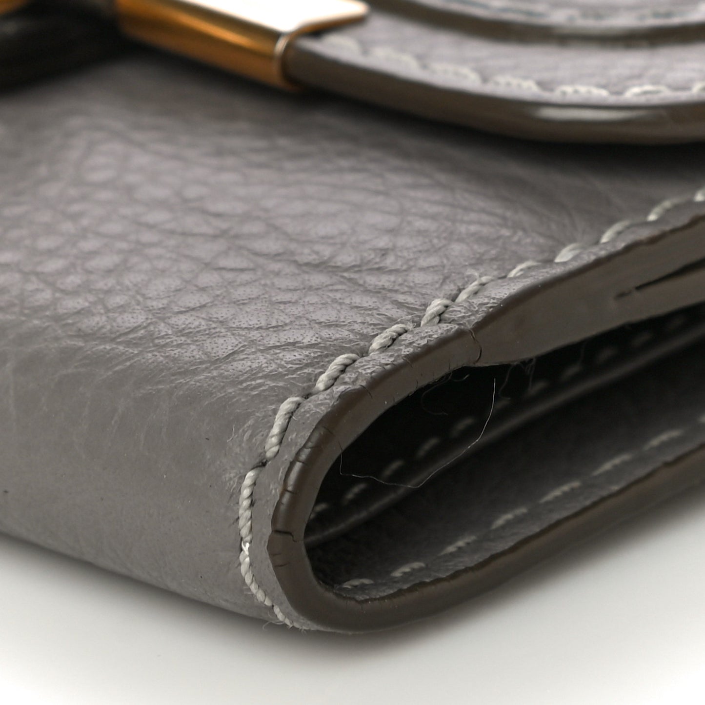 Grained Calfskin Marcie Square Wallet Cashmere Grey