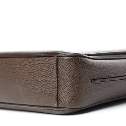 Louis Vuitton Taiga Roman PM Messenger Grizzli 7 of 15