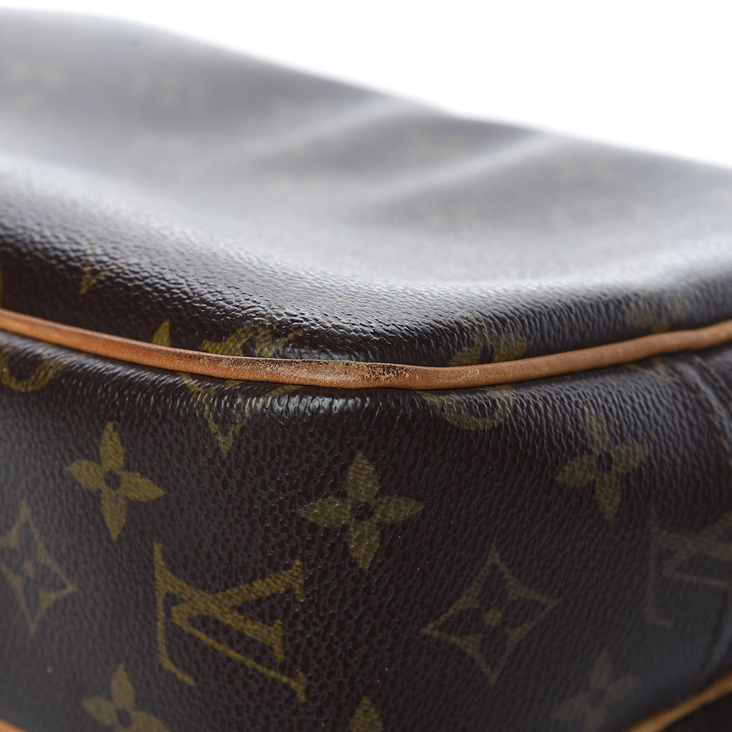 Louis Vuitton Monogram Reporter PM 17 of 23