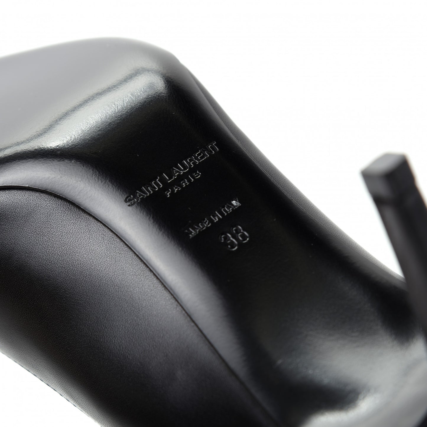 Calfskin Pumps 38 Black