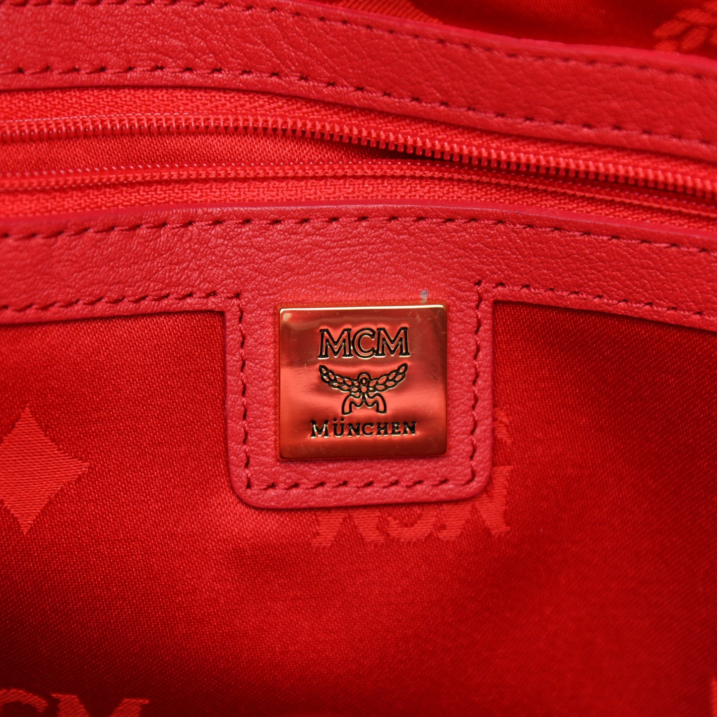 Visetos Studded Medium Stark M Backpack Coral