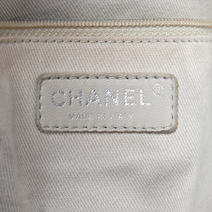 Chanel Grained Calfskin CC Pocket Tote Black 9 of 10