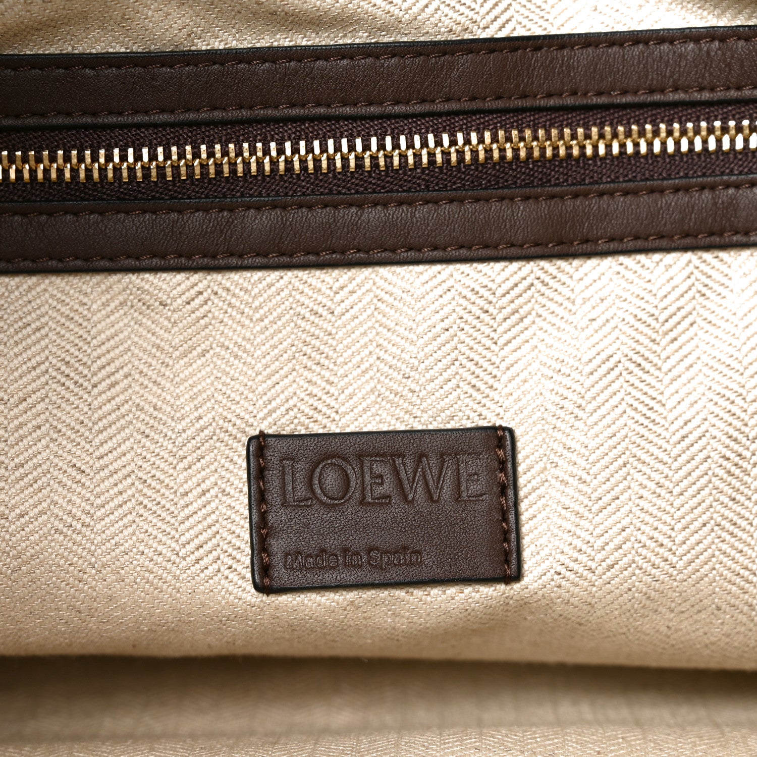 Loewe Calfskin Large Flamenco Knot Bag Chocolate 6 of 9