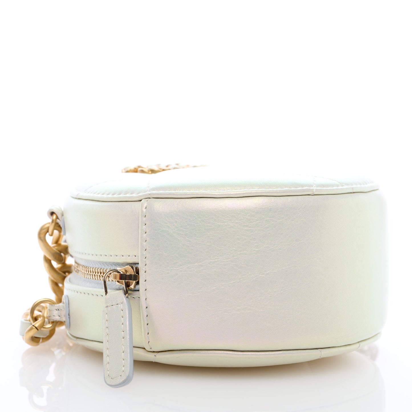 Iridescent Lambskin Quilted Chanel 19 Round Clutch With Chain Ivory