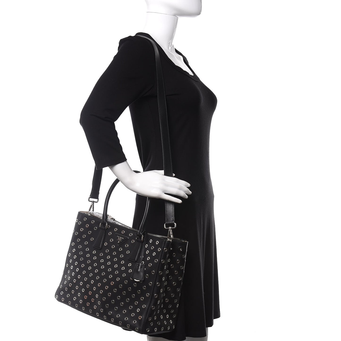 City Calf Grommet Large Double Zip Tote Black